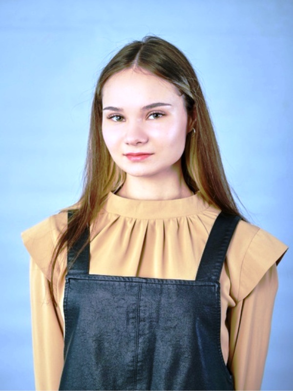 Кокорина Юлия Олеговна.